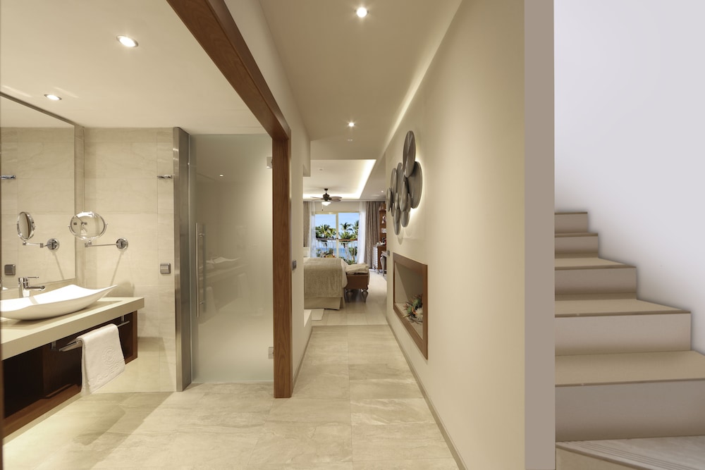 Majestic Mirage Punta Cana, All Suite Resort - All Inclusive — Rooms in Bavaro, La Altagracia