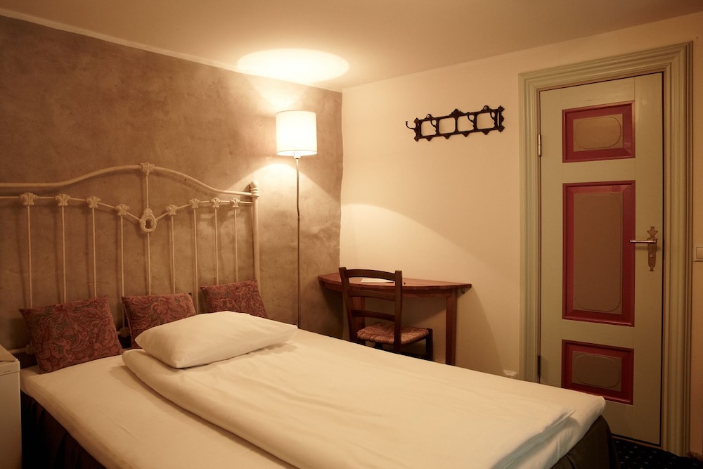 CRU Hotel - zdjęcie 3