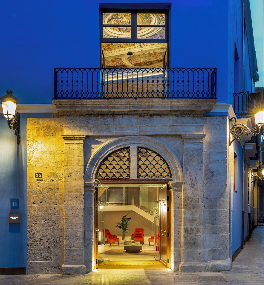 Axel Hotel Valencia – Adults Only — Hotel building in Valencia, Valencian Community