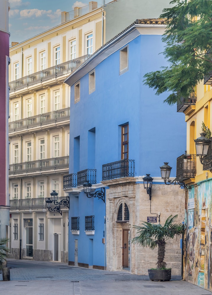 Axel Hotel Valencia – Adults Only — Attractions in the area in Valencia, Valencian Community