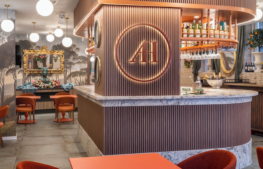 Axel Hotel Valencia – Adults Only — Restaurant & bars in Valencia, Valencian Community