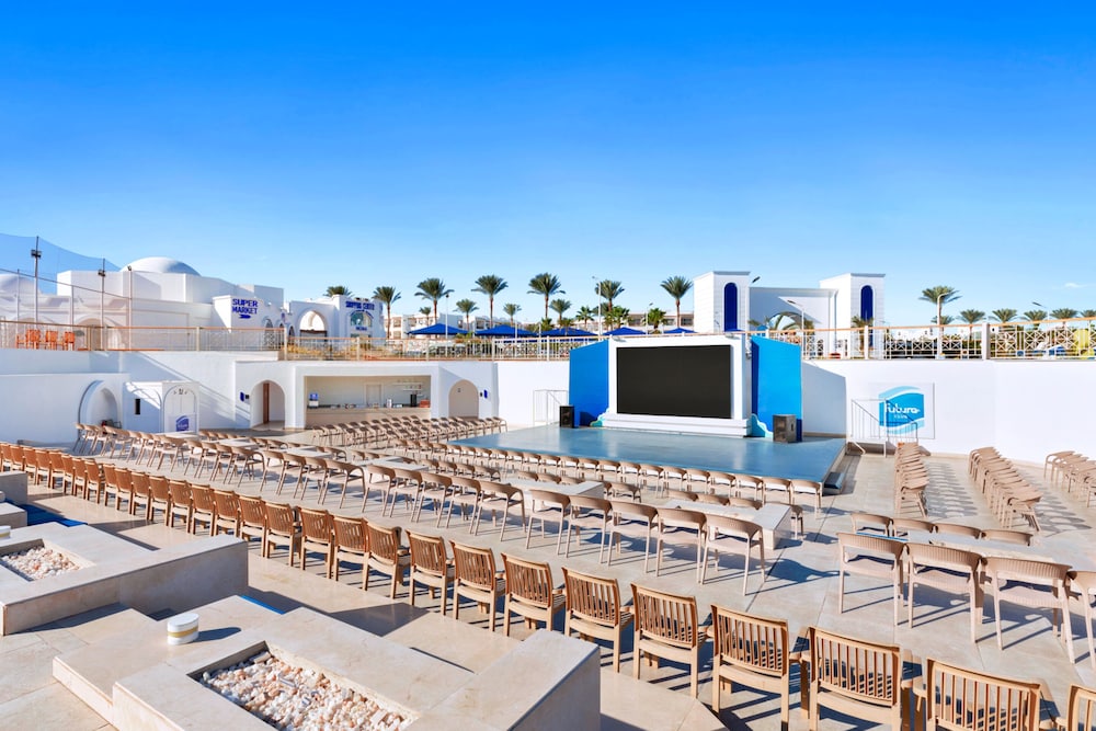 Pickalbatros Palace Sharm & Aqua Park - All inclusive — Beach in Sharm El Sheikh, Red Sea
