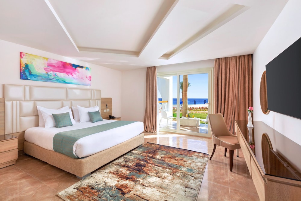 Pickalbatros Palace Sharm & Aqua Park - All inclusive — Hotel rooms in Sharm El Sheikh, Red Sea