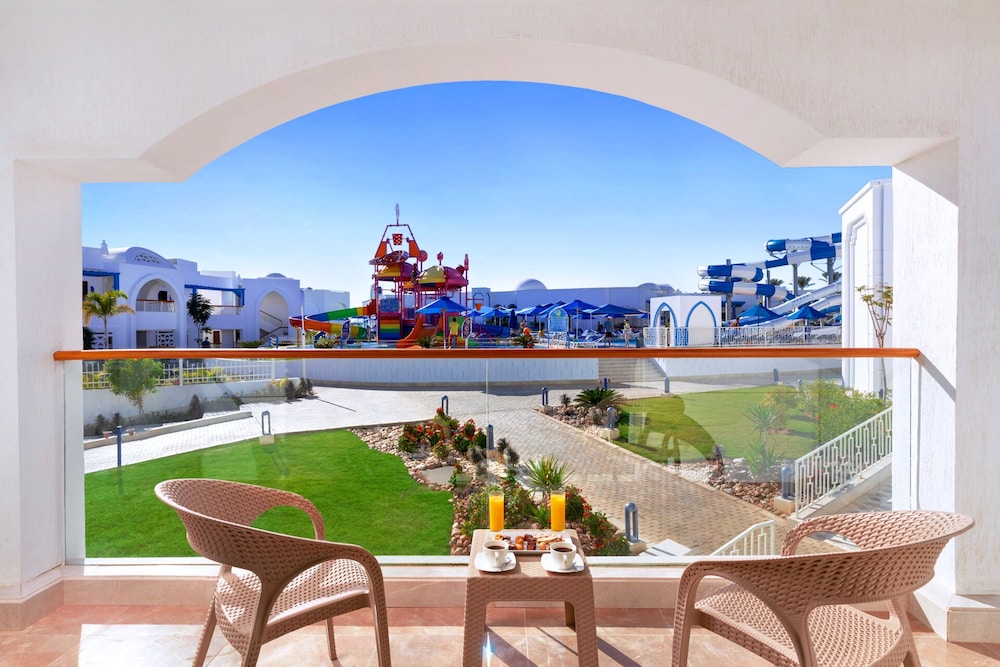 Pickalbatros Palace Sharm & Aqua Park - All inclusive — Attractions for children in Sharm El Sheikh, Red Sea