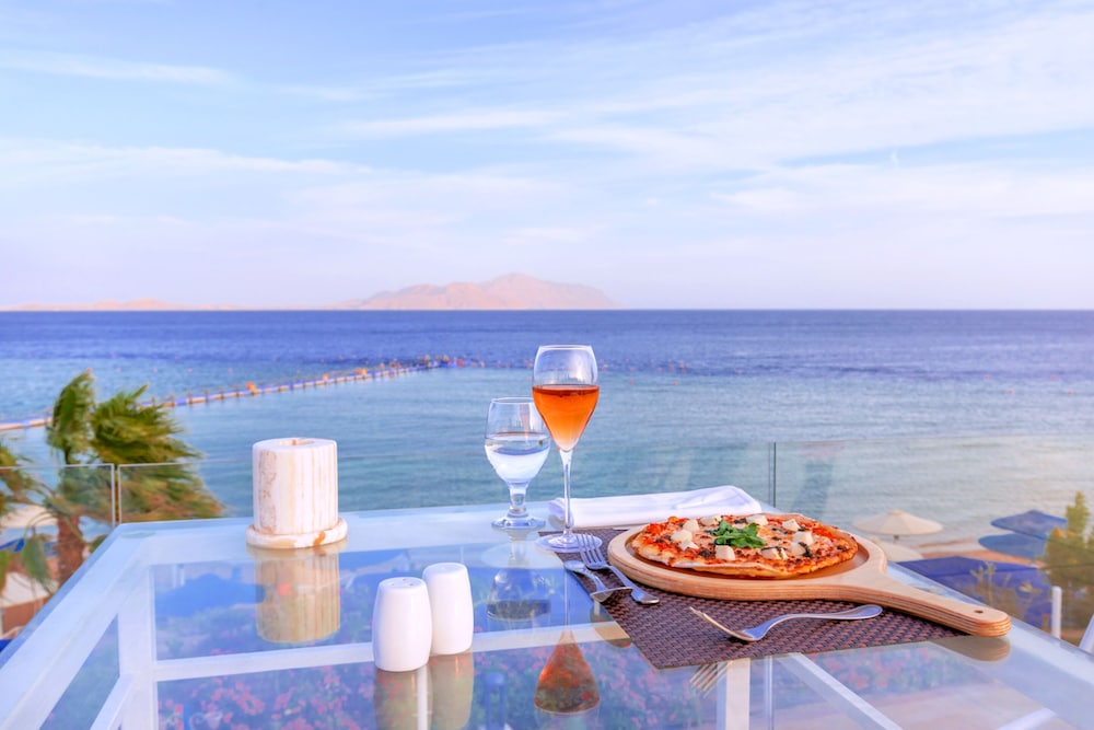 Pickalbatros Palace Sharm & Aqua Park - All inclusive — Restaurant & bars in Sharm El Sheikh, Red Sea