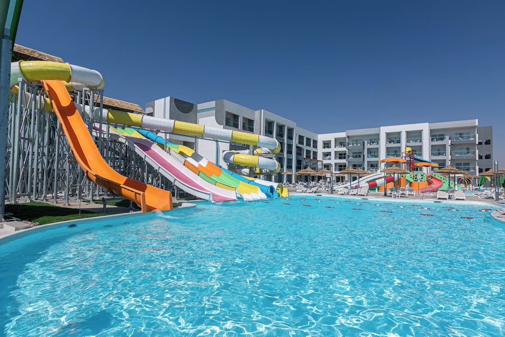 Amwaj Beach Club Abu Soma - All inclusive — Swimming pool in Safaga, Red Sea