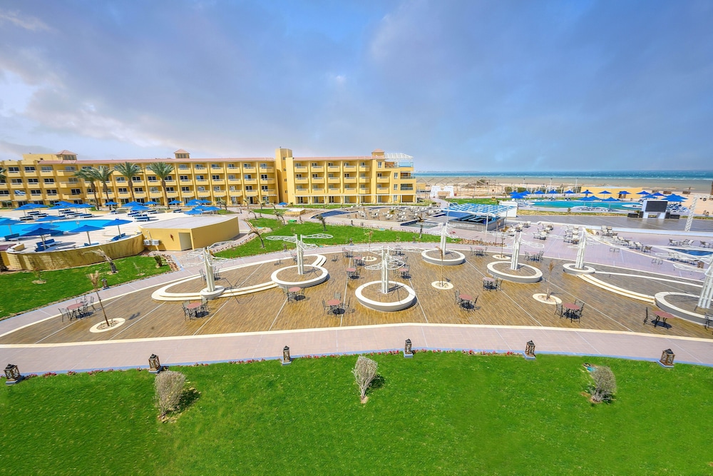 Amwaj Beach Club Abu Soma - All inclusive — Beach in Safaga, Red Sea