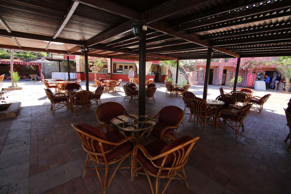 Tamra Beach Resort — Restaurant & bars in Sharm El Sheikh, Red Sea