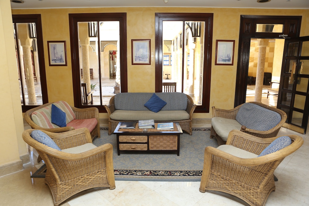 Tamra Beach Resort — Hotel building in Sharm El Sheikh, Red Sea