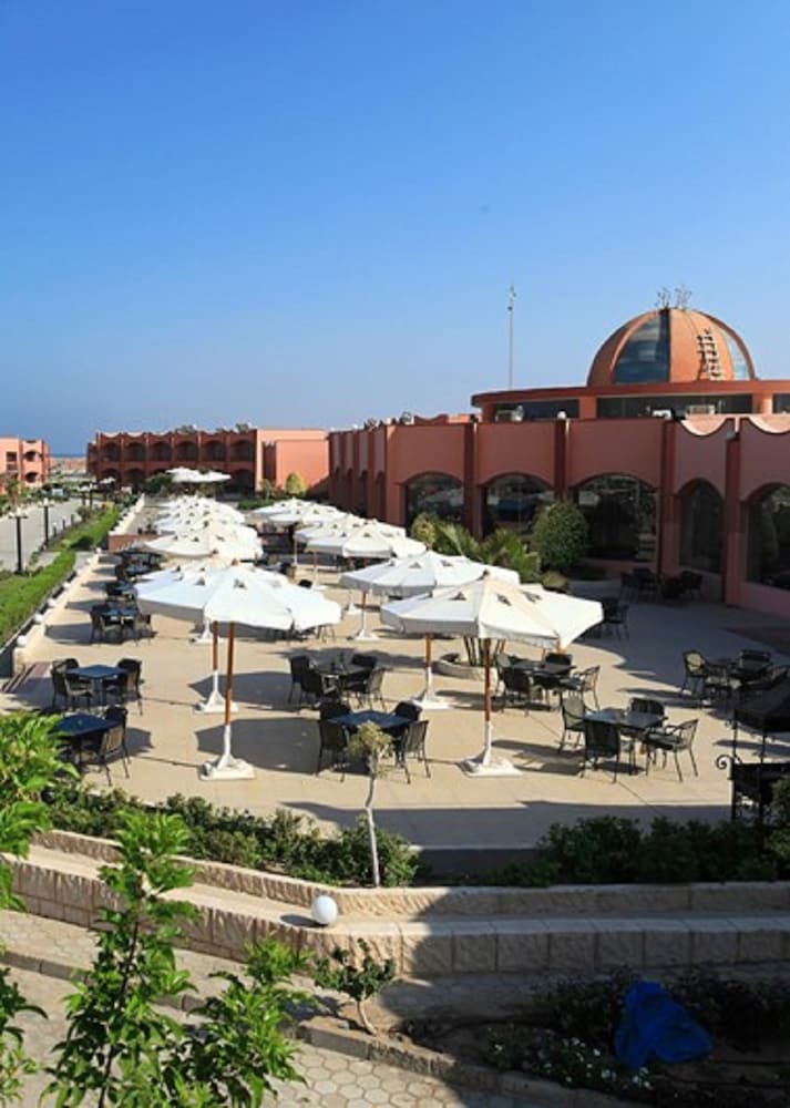 Three Corners Happy Life Beach Resort - All Inclusive — Hotel building in Marsa Alam, Red Sea