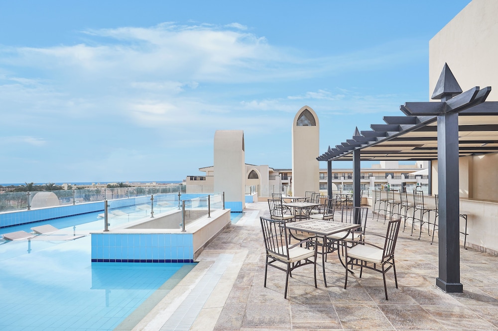 Steigenberger Aqua Magic Hotel — Swimming pool in Hurghada, Red Sea