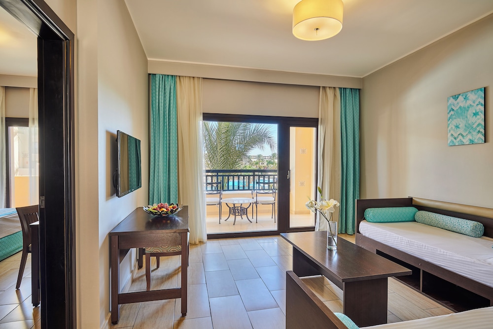 Steigenberger Aqua Magic Hotel — Hotel rooms in Hurghada, Red Sea