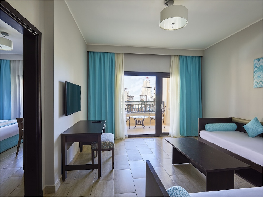 Steigenberger Aqua Magic Hotel — Hotel rooms in Hurghada, Red Sea