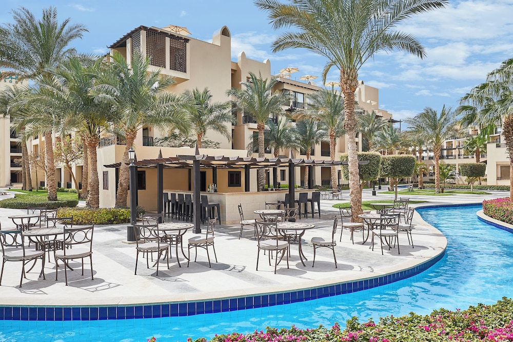 Steigenberger Aqua Magic Hotel — Restaurant & bars in Hurghada, Red Sea