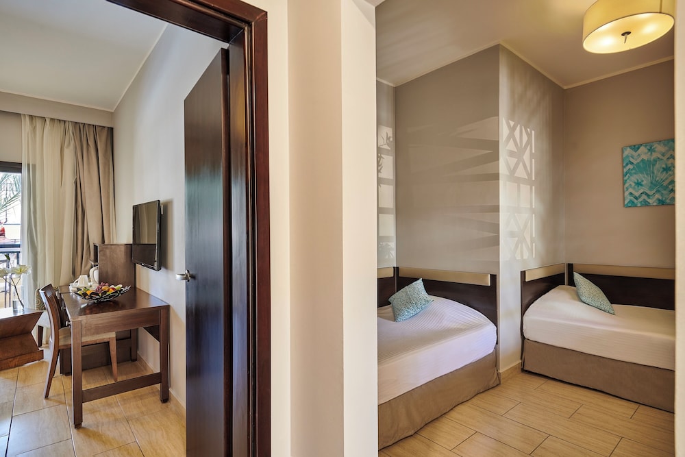 Steigenberger Aqua Magic Hotel — Hotel rooms in Hurghada, Red Sea