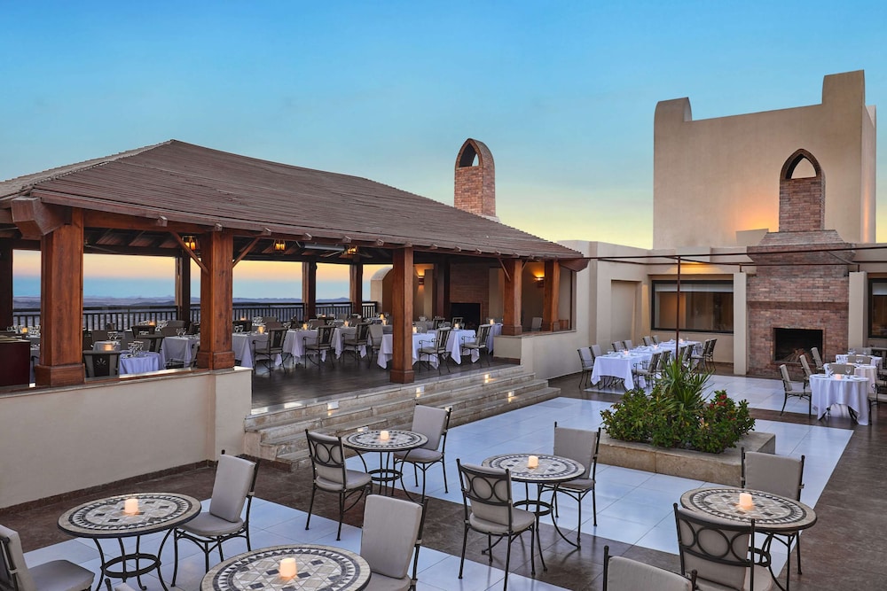 Steigenberger Aqua Magic Hotel — Restaurant & bars in Hurghada, Red Sea