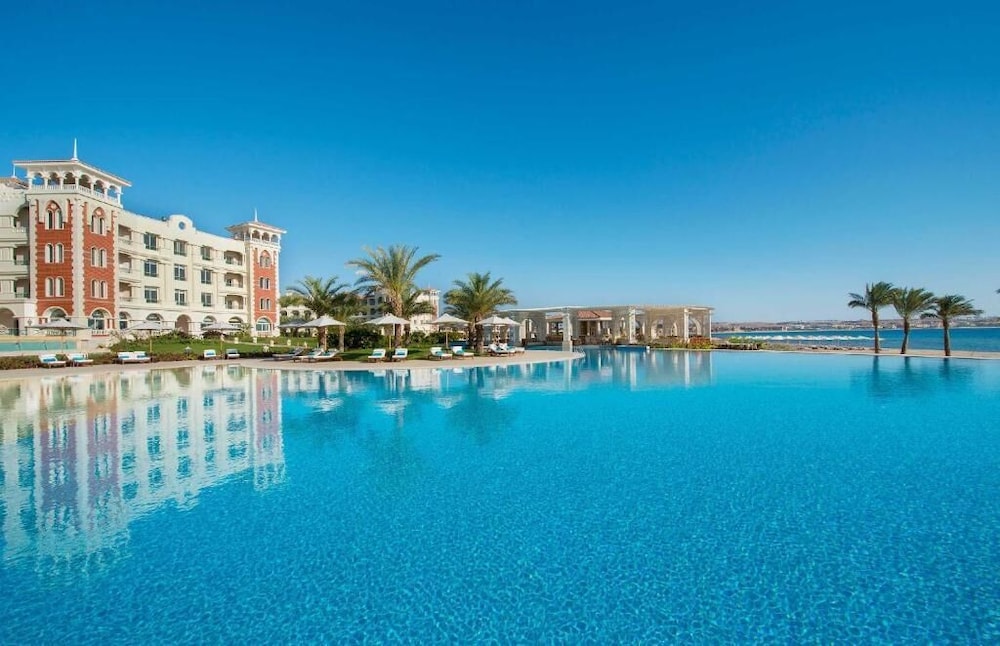Baron Palace Sahl Hasheesh — Swimming pool in Sahl Hasheesh, Red Sea