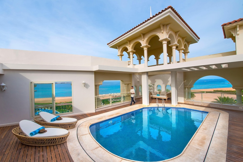 Baron Palace Sahl Hasheesh — Swimming pool in Sahl Hasheesh, Red Sea