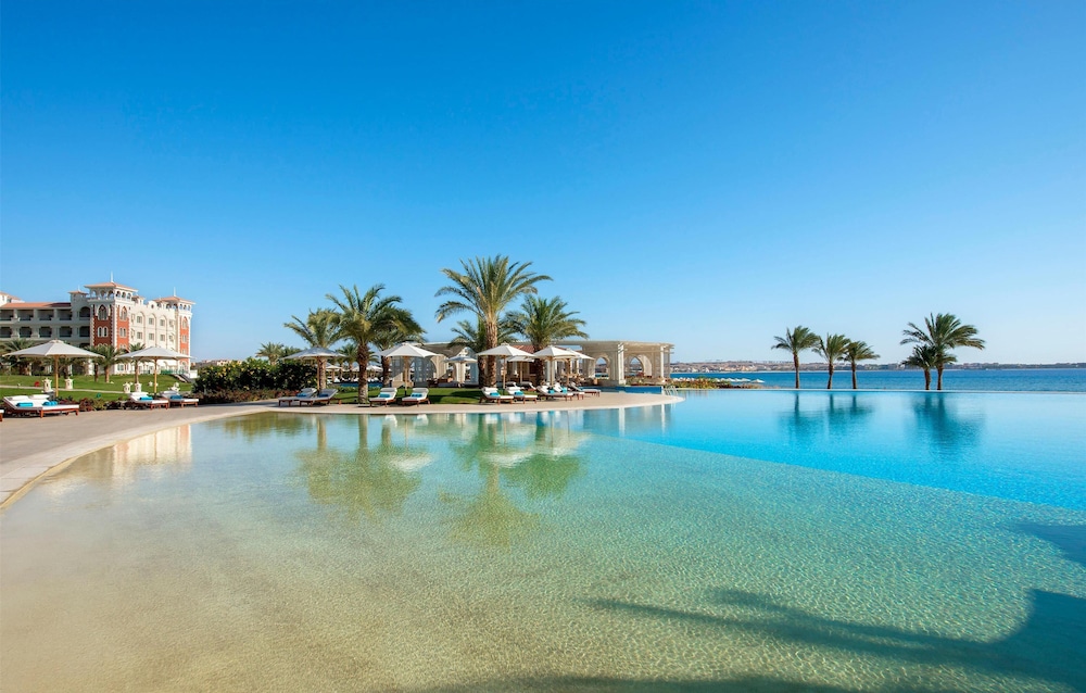 Baron Palace Sahl Hasheesh — Swimming pool in Sahl Hasheesh, Red Sea