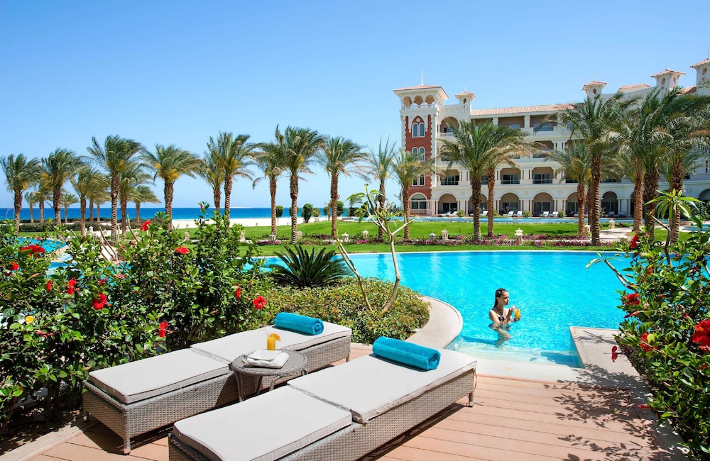 Baron Palace Sahl Hasheesh — Swimming pool in Sahl Hasheesh, Red Sea