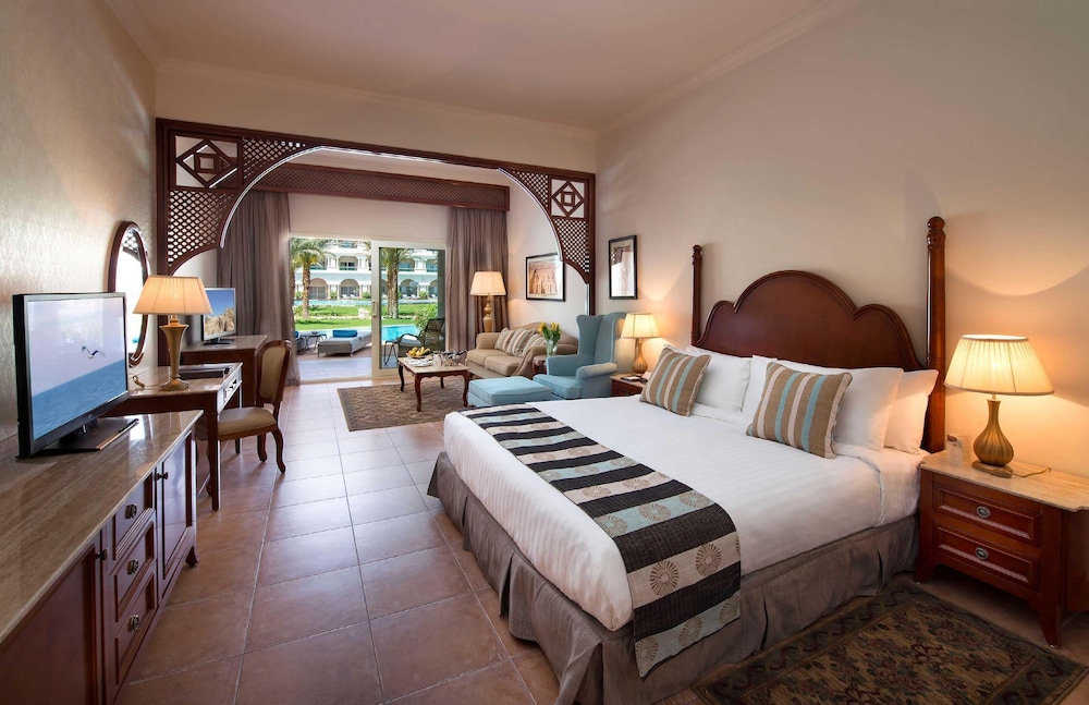 Baron Palace Sahl Hasheesh — Hotel rooms in Sahl Hasheesh, Red Sea