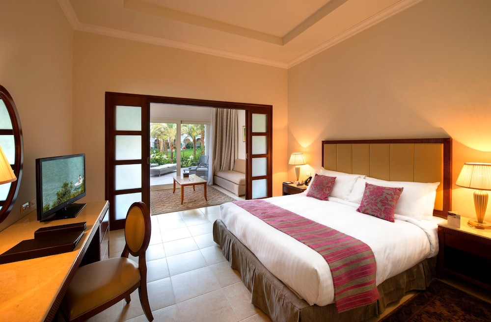 Baron Palace Sahl Hasheesh — Hotel rooms in Sahl Hasheesh, Red Sea
