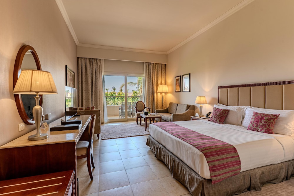 Baron Palace Sahl Hasheesh — Hotel rooms in Sahl Hasheesh, Red Sea
