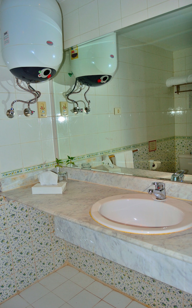 JAZ Neo Naama Bay — Hotel rooms in Sharm El Sheikh, Red Sea