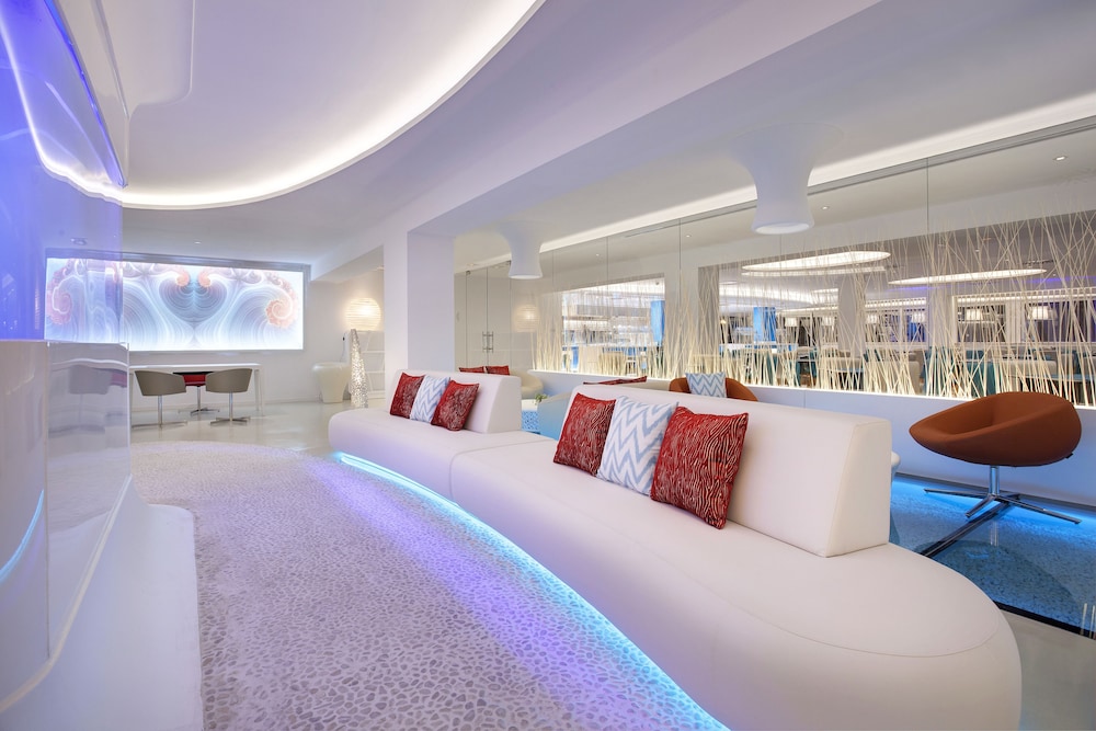 The Sea Hotel by Grupotel - Adults Only — Restaurant & bars in Can Picafort, Balearic Islands