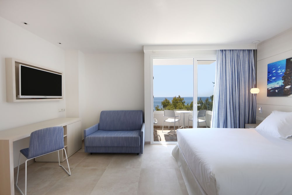 Iberostar Selection Santa Eulalia Ibiza - Adults-Only — Hotel rooms in Santa Eulalia, Balearic Islands