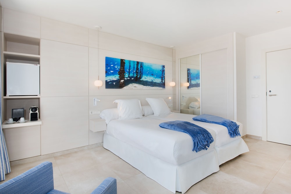 Iberostar Selection Santa Eulalia Ibiza - Adults-Only — Hotel rooms in Santa Eulalia, Balearic Islands