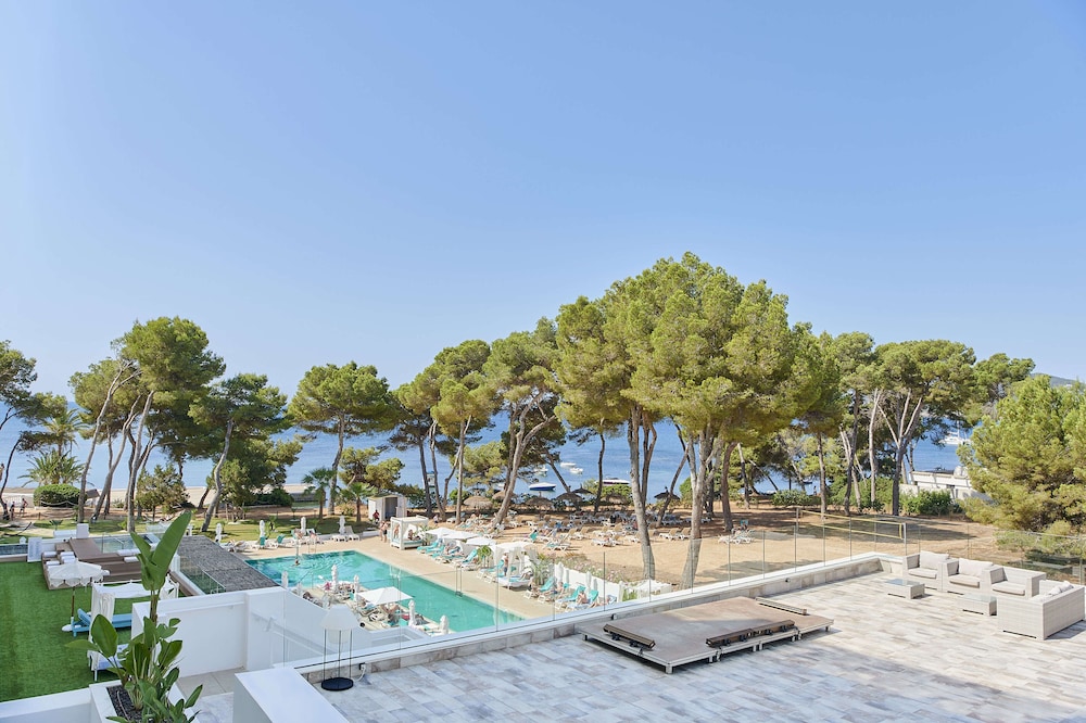 Iberostar Selection Santa Eulalia Ibiza - Adults-Only — Swimming pool in Santa Eulalia, Balearic Islands