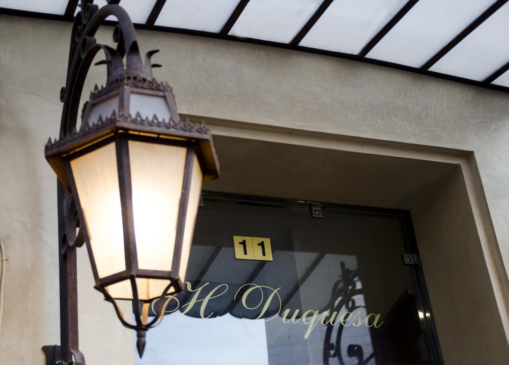 Hotel Duquesa — Hotel building in Seville, Andalusia