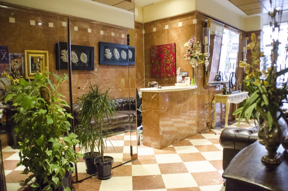 Hotel Duquesa — Hotel building in Seville, Andalusia