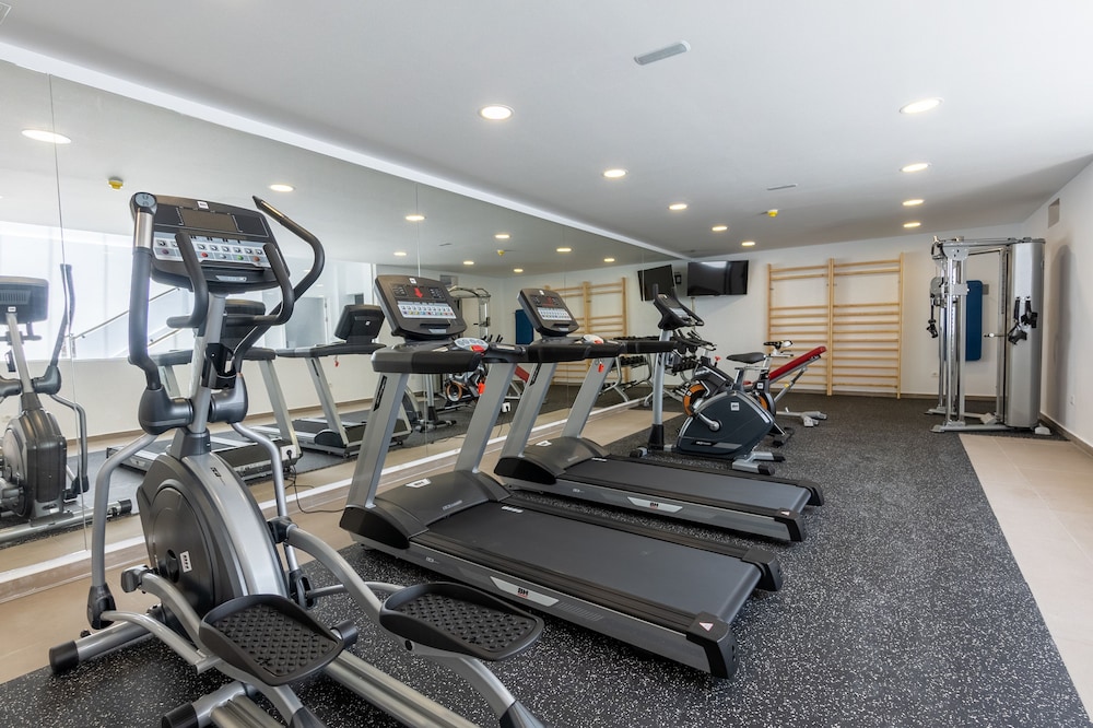 Bitácora Lanzarote Club — Sports & recreation in Puerto del Carmen, Canary Islands