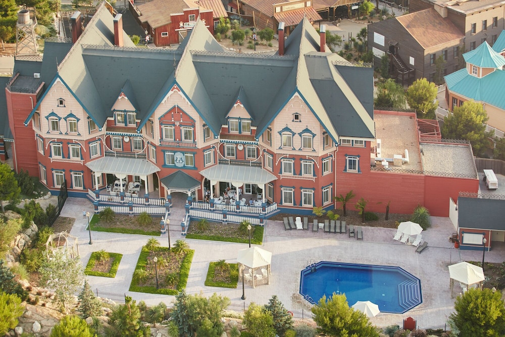 PortAventura Hotel Lucy's Mansion -Includes unlimited access & Express wristband to PortAventura Park & Ferrari Land