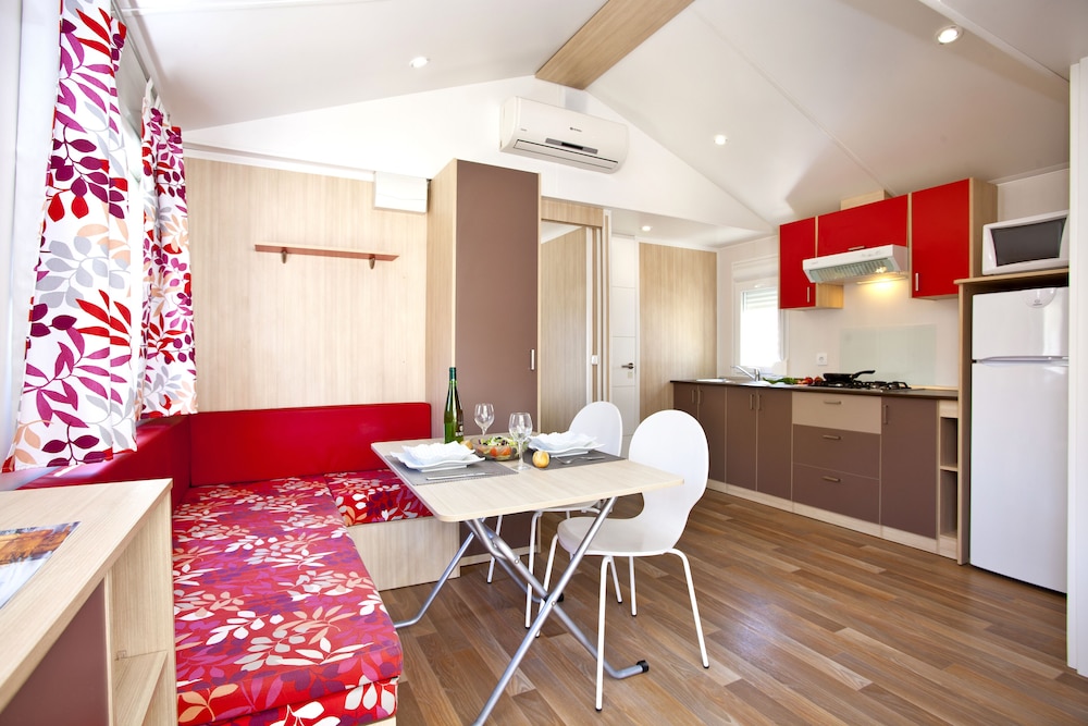 La Siesta Salou Resort & Camping — Hotel rooms in Salou, Catalonia
