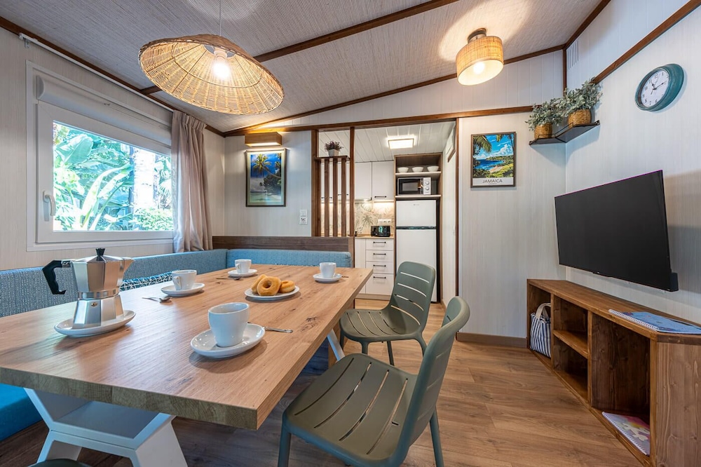 La Siesta Salou Resort & Camping — Hotel rooms in Salou, Catalonia