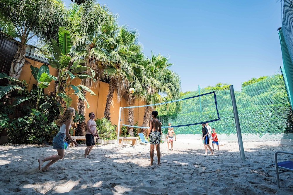 La Siesta Salou Resort & Camping — Sports & recreation in Salou, Catalonia