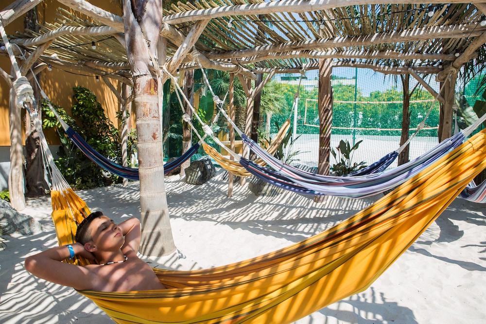 La Siesta Salou Resort & Camping — Sports & recreation in Salou, Catalonia