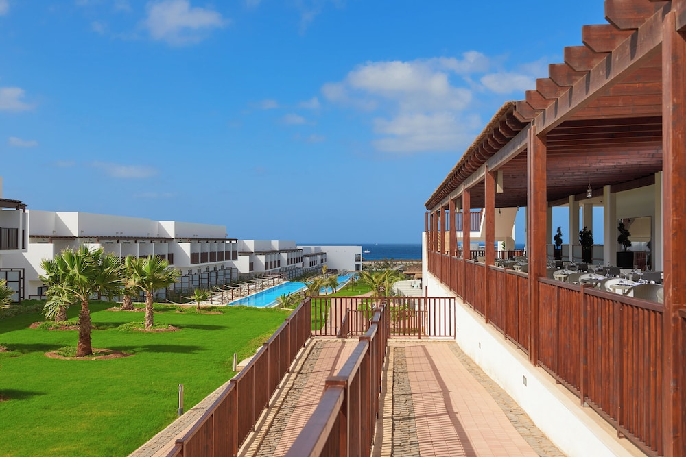 Melia Laguna Beach Resort - Adults Only — Hotel building in Santa Maria