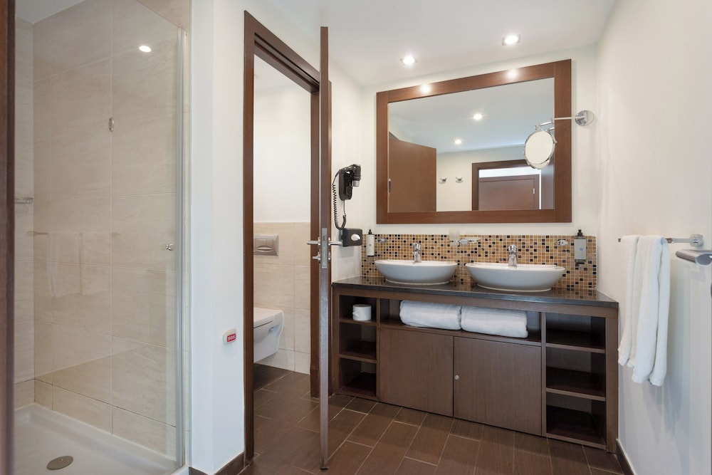 Melia Laguna Beach Resort - Adults Only — Hotel rooms in Santa Maria