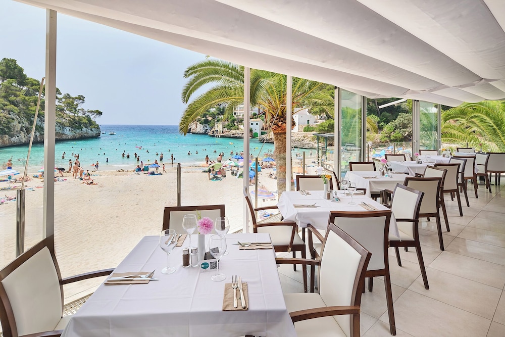 Hotel Apartamentos Cala Santanyi - zdjęcie 4