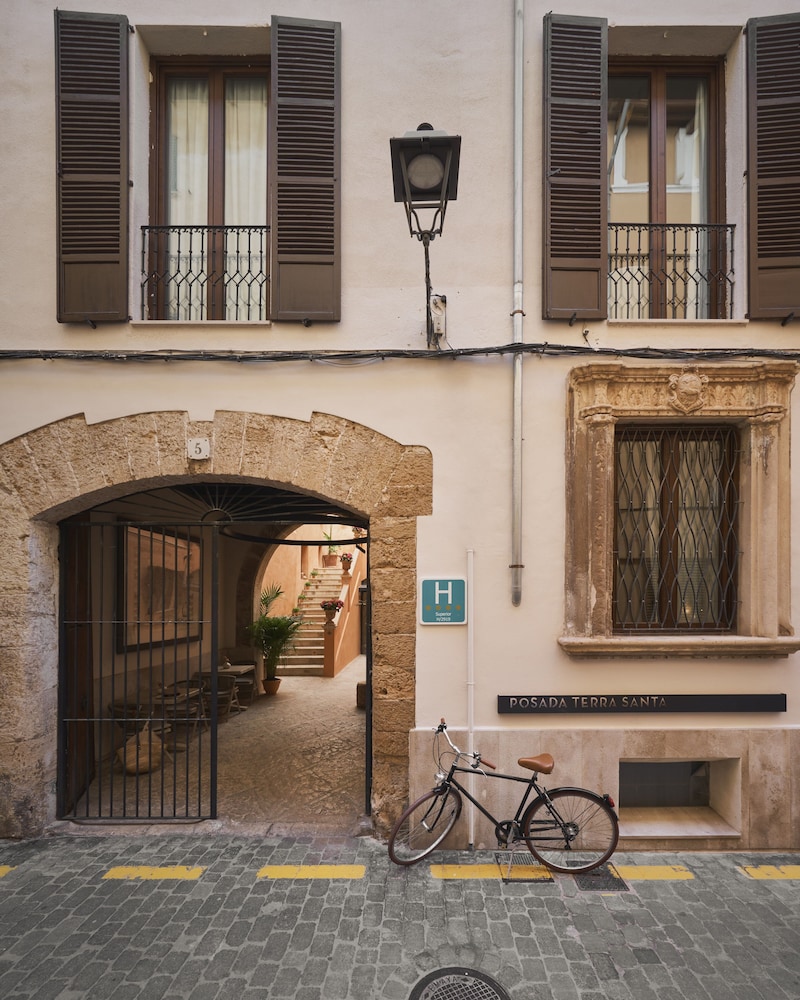 Boutique Hotel Posada Terra Santa — Hotel building in Palma de Mallorca, Balearic Islands