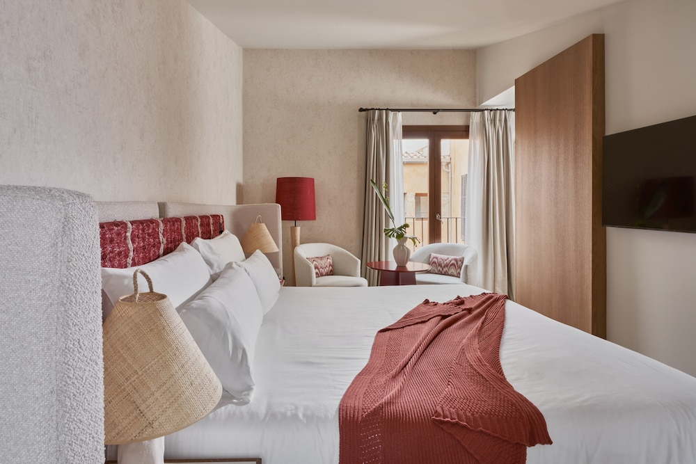 Boutique Hotel Posada Terra Santa — Hotel rooms in Palma de Mallorca, Balearic Islands