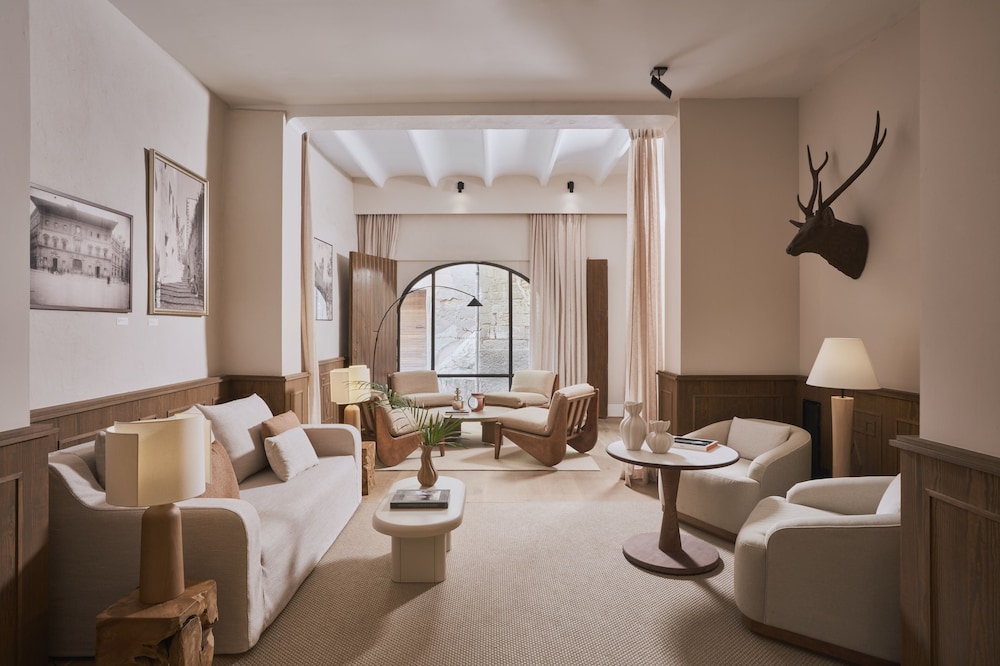 Boutique Hotel Posada Terra Santa — Hotel rooms in Palma de Mallorca, Balearic Islands