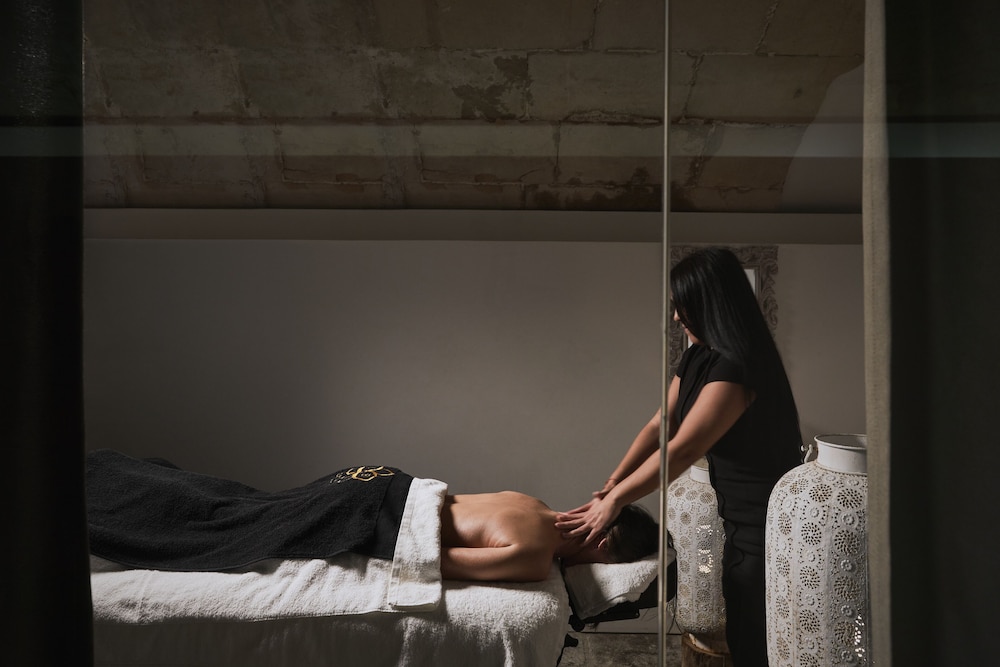 Boutique Hotel Posada Terra Santa — Spa in Palma de Mallorca, Balearic Islands