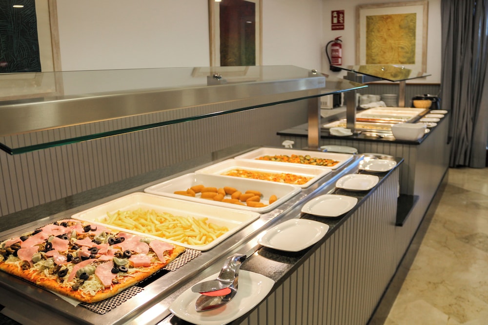 Apartamentos Duvabitat — Restaurant & bars in Puerto Pollensa, Balearic Islands