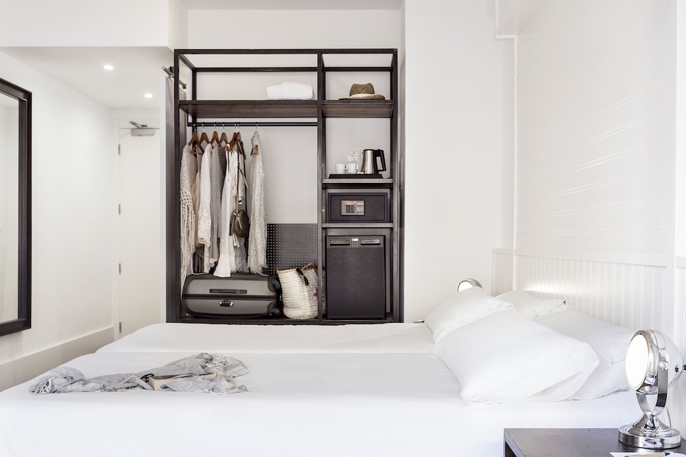 Hotel Delamar - Adults Only — Hotel rooms in Lloret de Mar, Catalonia