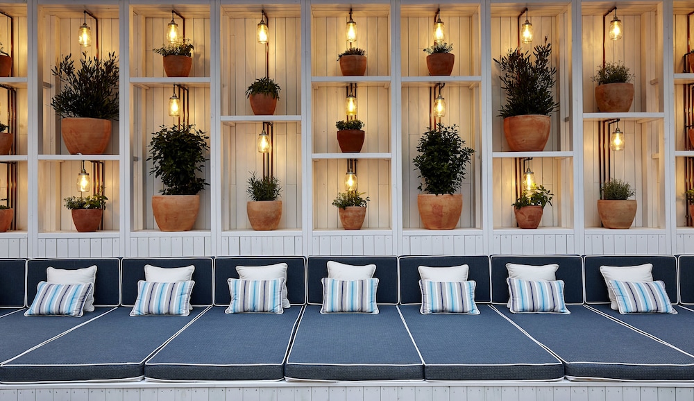 Hotel Delamar - Adults Only — Restaurant & bars in Lloret de Mar, Catalonia